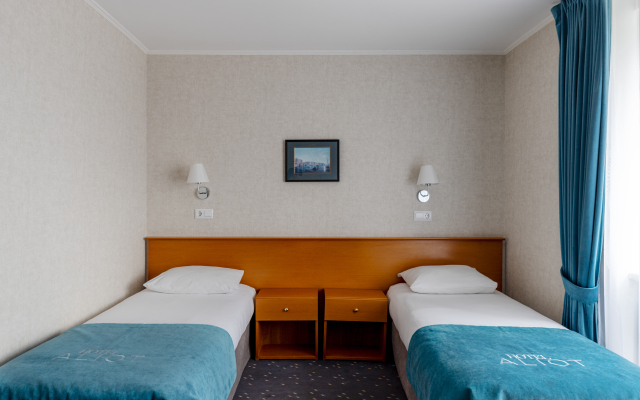 Aliot Hotel