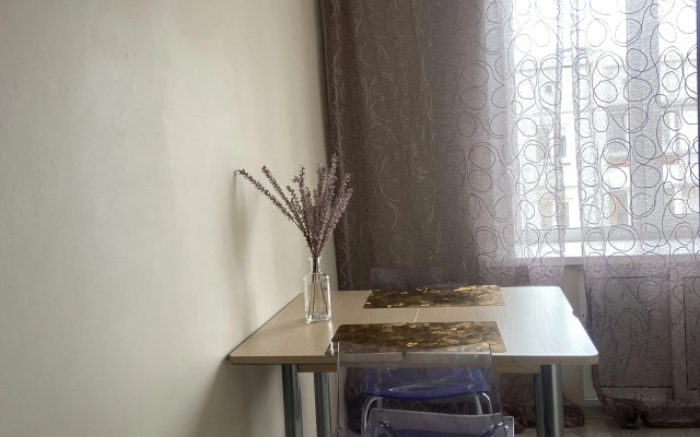 Квартира 1-к на Сурикова 53