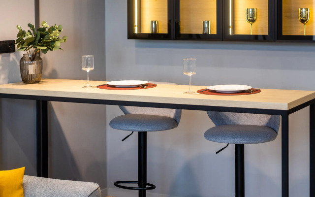 Pinterest na Naberezhnoy Reki Svisloch Ryadom s Otelem Pekin Apartments