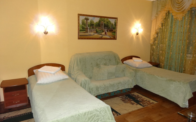 Viktoriya Hotel