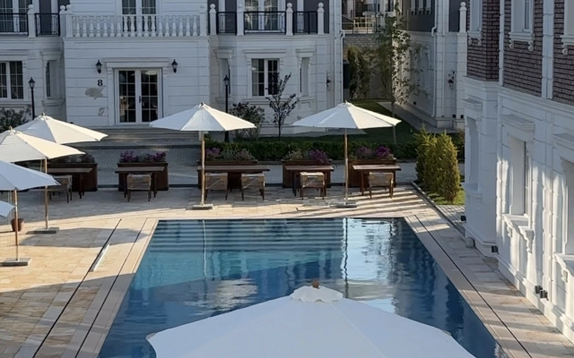 Lamer Sea Breeze Resort