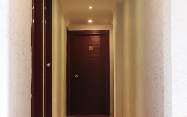 Red White Hotel