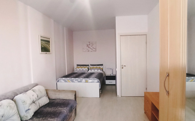 Квартира на Июльских дней