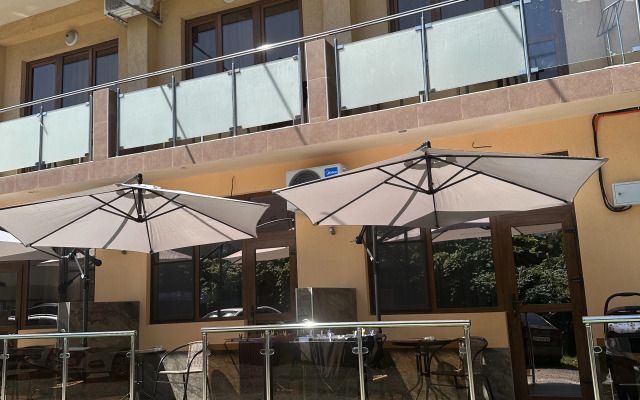 Kreatida Guest House