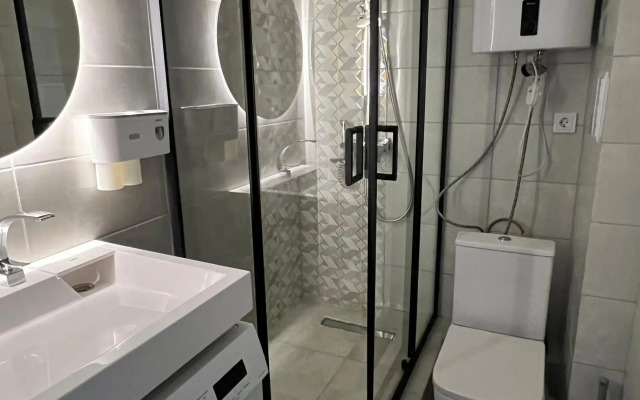 Studiya s Shikarnym Vidom na More Flat