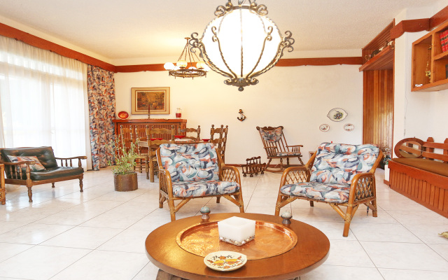 Rika's Seaside Nikiti Villa