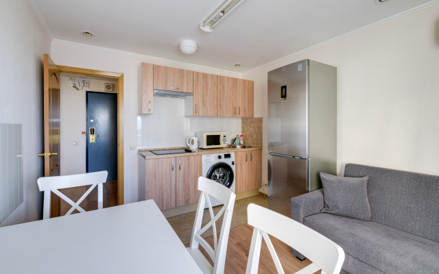 Dokuchaev Pereulok 2 (flat 0904) Apartments