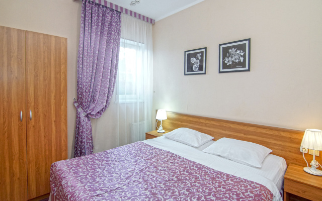 Hotel Iris