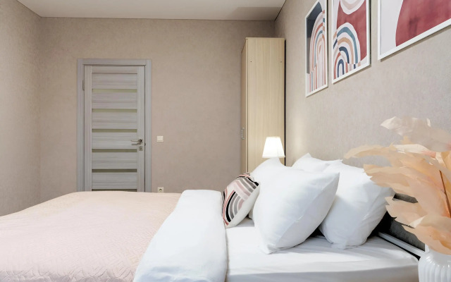 Квартира двухкомнатная у Парка Галицкого Апарт-Отелика на Героев Разведчиков