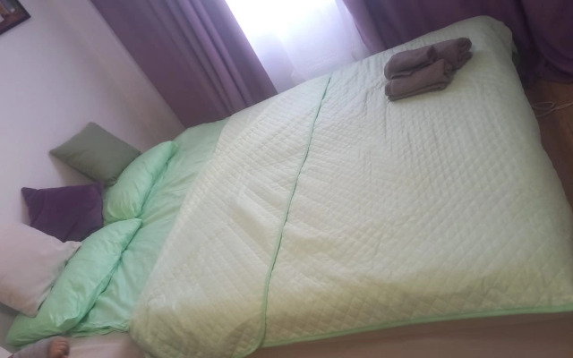 Stilnaya Studiya V Novykh Vatutinkakh Flat