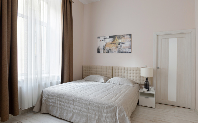 Апартаменты на Караванной