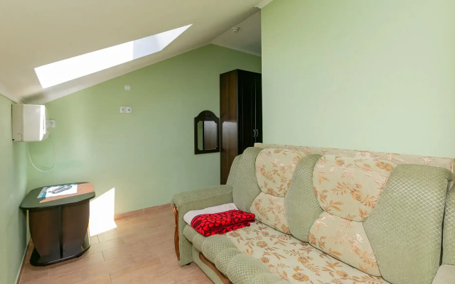 Aleksandros Guest House