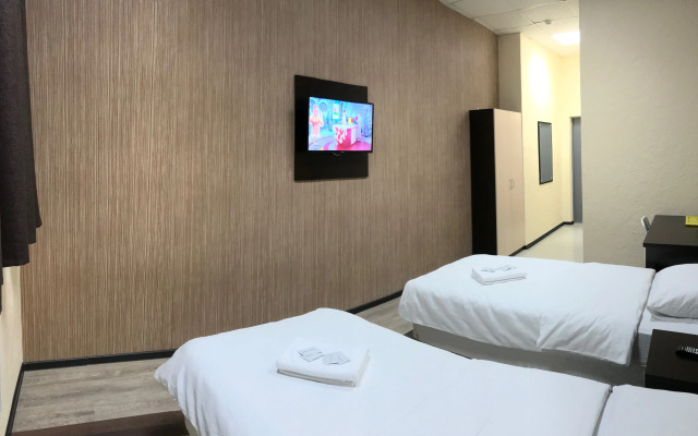 Отель Компас