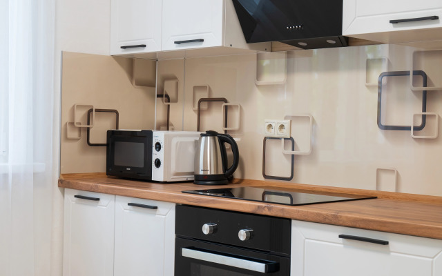 Квартира Просторная Двухкомнатная Natali на метро Пражская