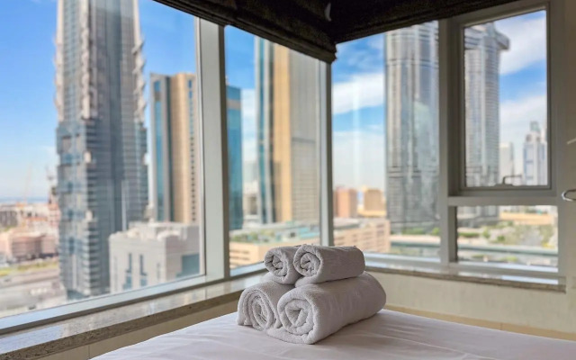 Апартаменты The Lofts Downtown Views