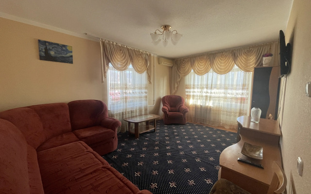 Yuzhny veter Dvuhkomnatnaya Flat
