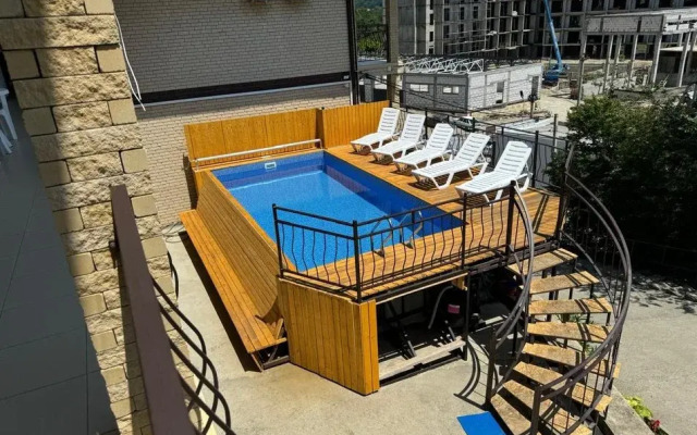 R I Nadezhda Guest house
