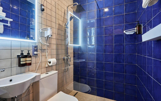 Апартаменты Отельбург на Жуковского 57