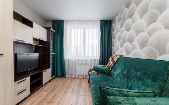 Uyutnaya v samom centre levogo berega Irtysha Flat