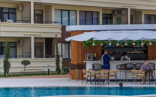 Апартаменты на Набережной 75к4 (610.4)