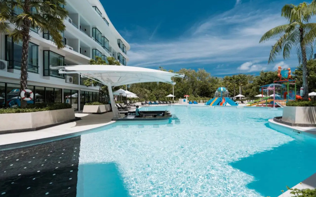 Квартира La Vita Rawai 1 Bdr Roof Pool