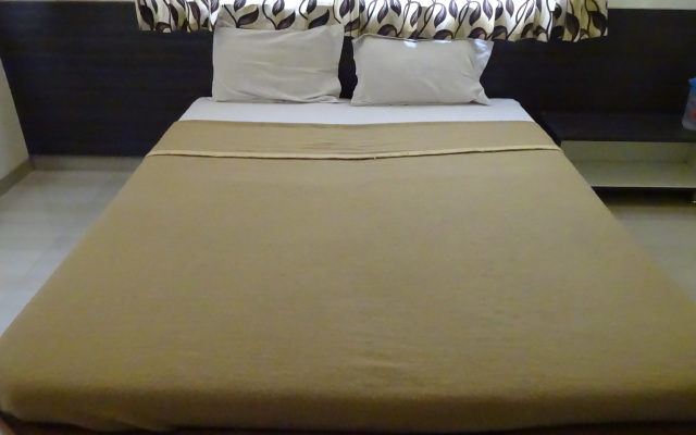 Sai Neelam Hotel