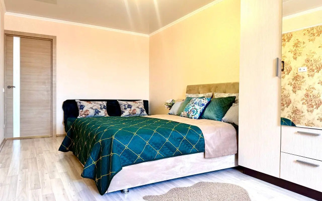 Квартира Уютная просторная рядом с Академией Единоборств