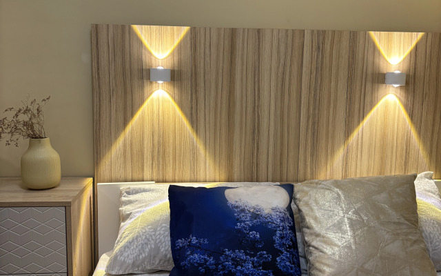 Na Tsvetochnoy Ulitse 30/1 Flat