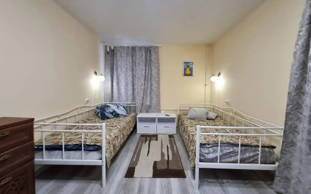 Dlya Bolshikh Kompaniy Flat