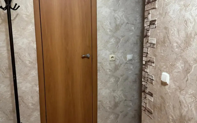 Dvukhkomnatnaya V Tsentre Goroda Flat