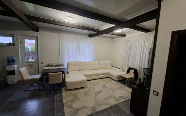 Частный дом в деревне