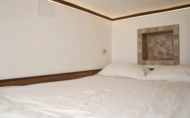 Апартаменты Дом Поэтов