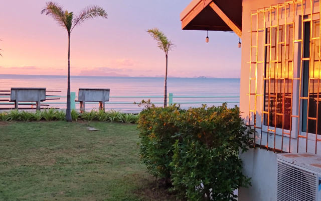 Курортный Отель Lipa Bay Residence