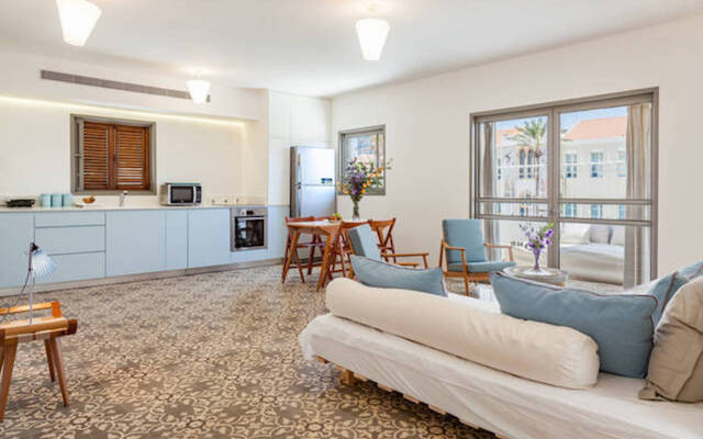 Terrace & View On Dallal Square By Feelhome Apartments