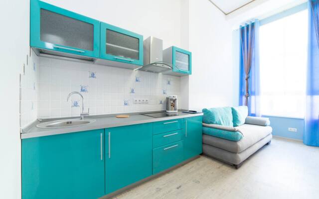 12 Apartments 2