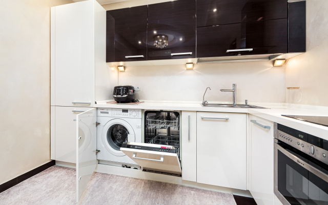 Апартаменты Уютная квартира на Миклухо-Маклая