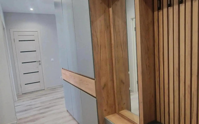 Na Flotskoy Flat