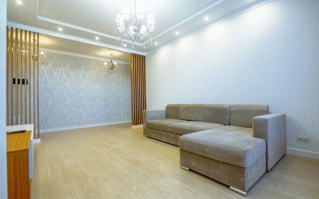 Polnotsennyie 2 Komnatnyie vozle Trts Han Shatyir Apartments