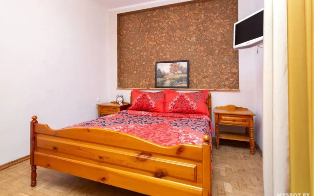 Апартаменты Обойная 4/1