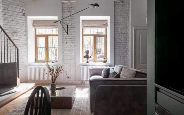 Sergeew Apartments Dizaynerskiy Dom-Kvartira s tret'im vkhodom Apartments