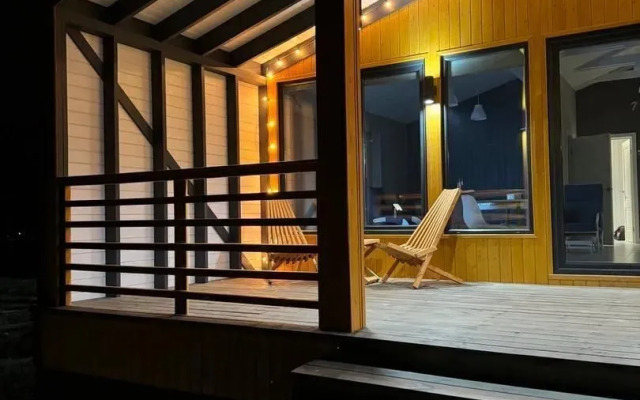 Частный дом в Калужском Переулке 5