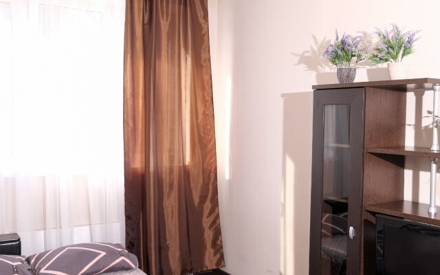 Po Karmanu S Samostoyatelnym Zaseleniem.Apartments