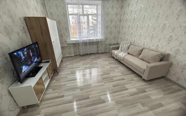 Квартира Отличная двухкомнатная на Советской 184