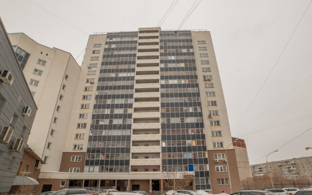 Krasnykh Komandirov 21 Apartments