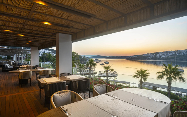 Cape Bodrum Luxury Hotel & Beach
