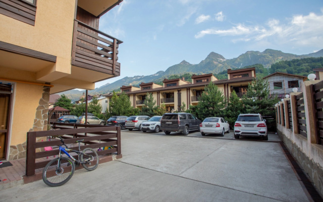 Shale V Monte Roza Apartments 5