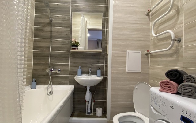 Sovremennye U Metro Apartments
