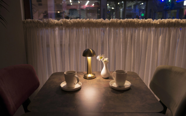 Smart and Simple Hotel Karakoy