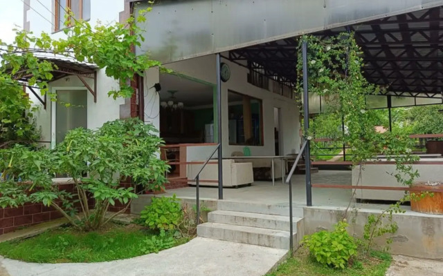 Mariya Guest House