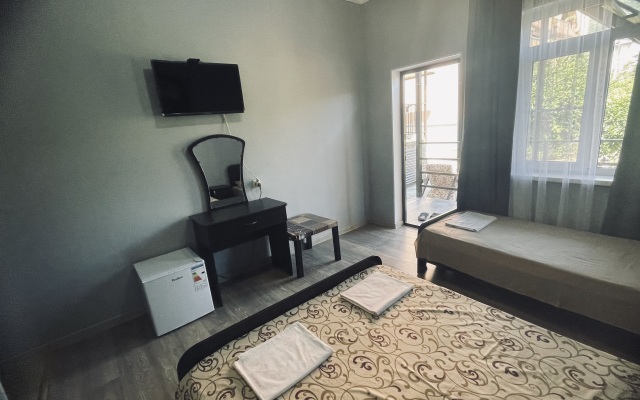Lad Guest House
